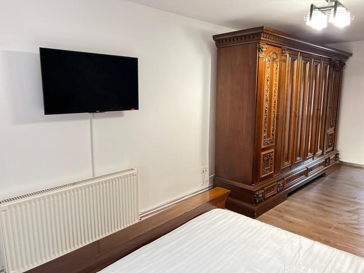 Apartment Coroni Piata Sfatului Apart
